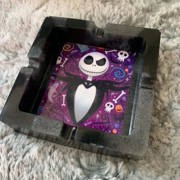 Nightmare Before Christmas Ashtray - Picture 5 of 5